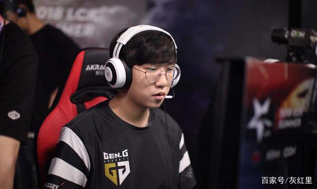 這場比拼中 這場比拼中